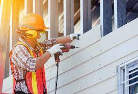 Best Siding Painting and Refinishing  in Fort Deposit, AL